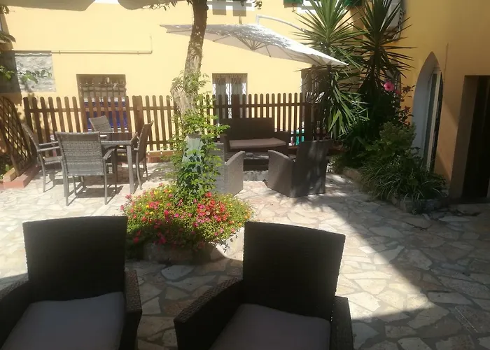 La Tavernetta فاراتسي